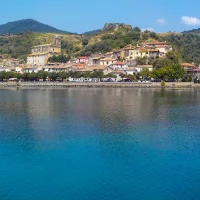 Trevignano_visto_dal_lago